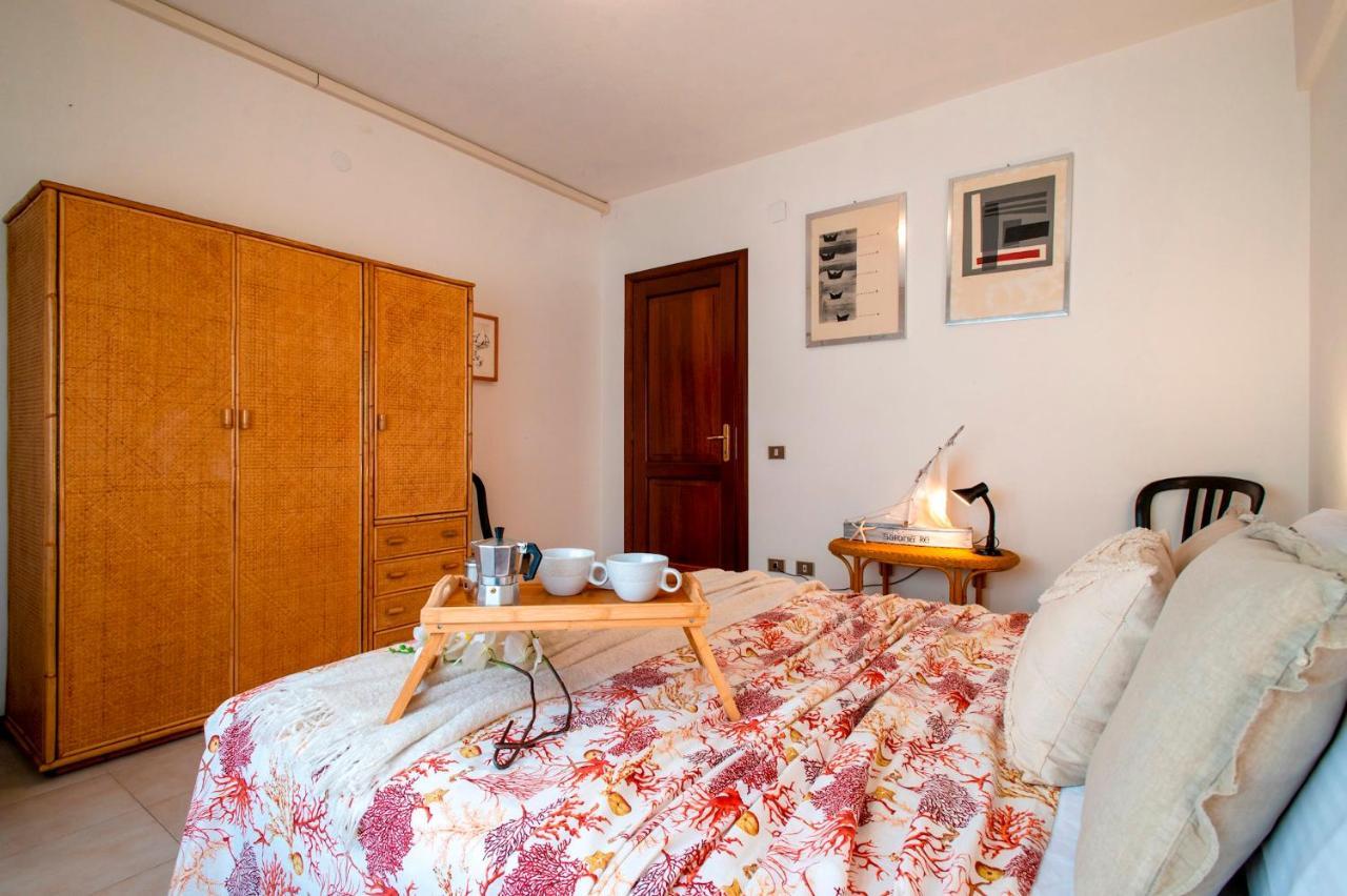 Sardinia Re - Federica's Flat - Free Parking